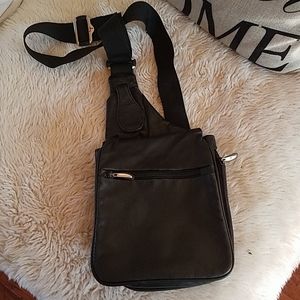 TRAVELON Black Crossbody Bag/Purse